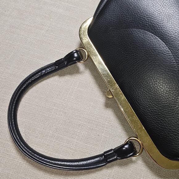 Vintage Black Leather Handbag with Snap Shut Kisslock Entry Medium - Picture 5 of 7